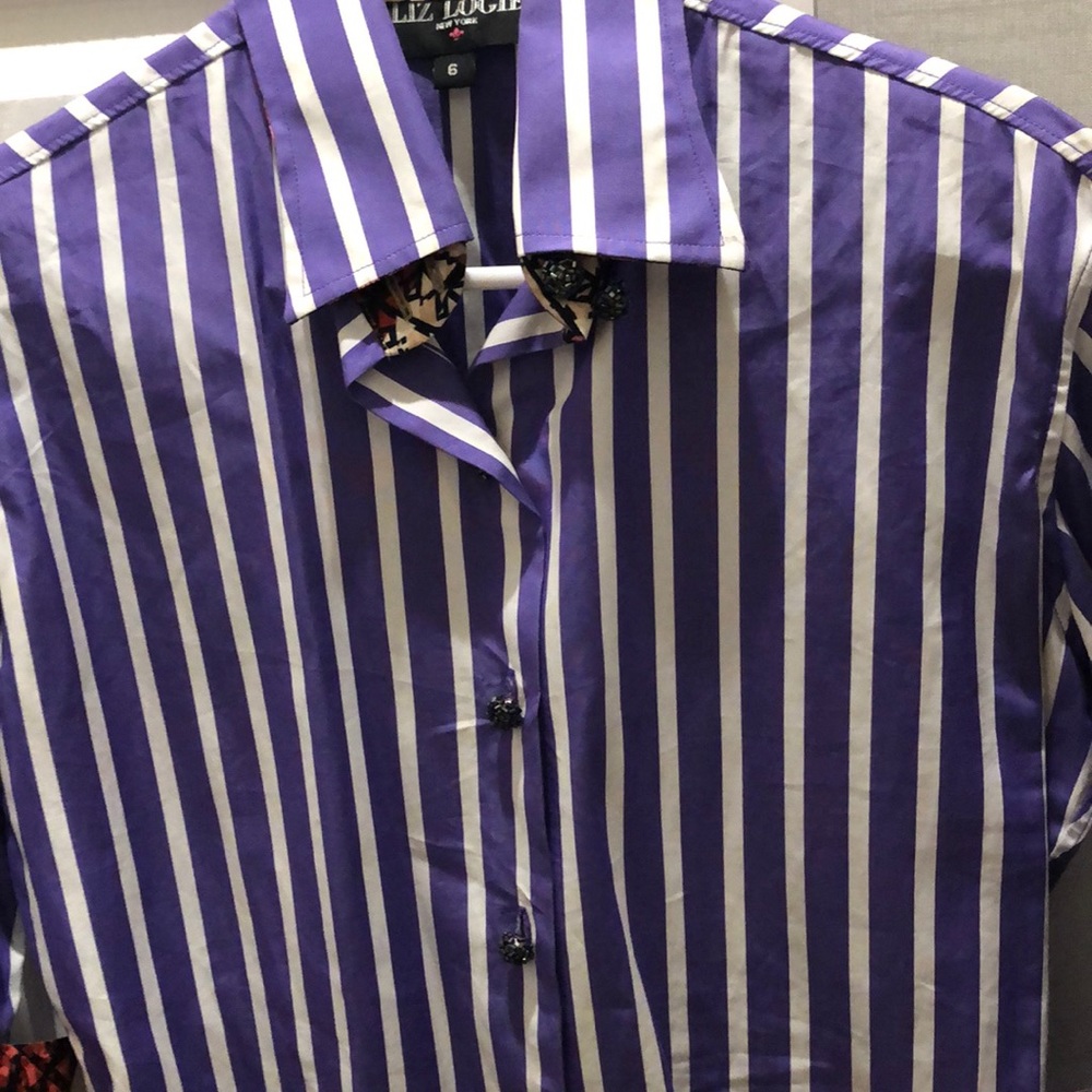 Liz Logie New York purple and white striped 3/4 sleeve button up shirt